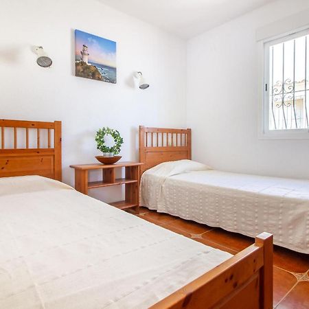 Nice Apartment In Cumbre Del Sol With Wifi Eksteriør bilde