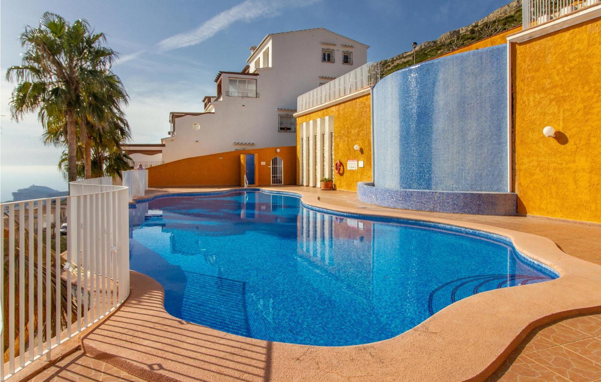 Nice Apartment In Cumbre Del Sol With Wifi Eksteriør bilde