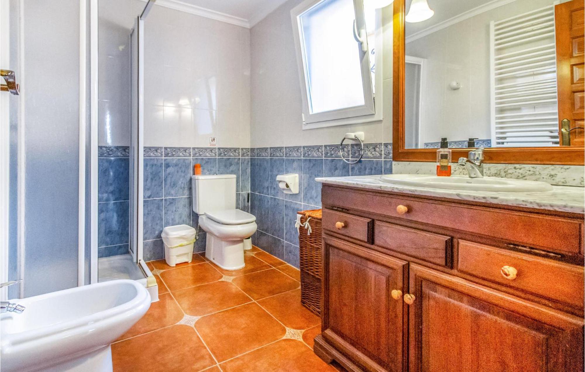 Nice Apartment In Cumbre Del Sol With Wifi Eksteriør bilde