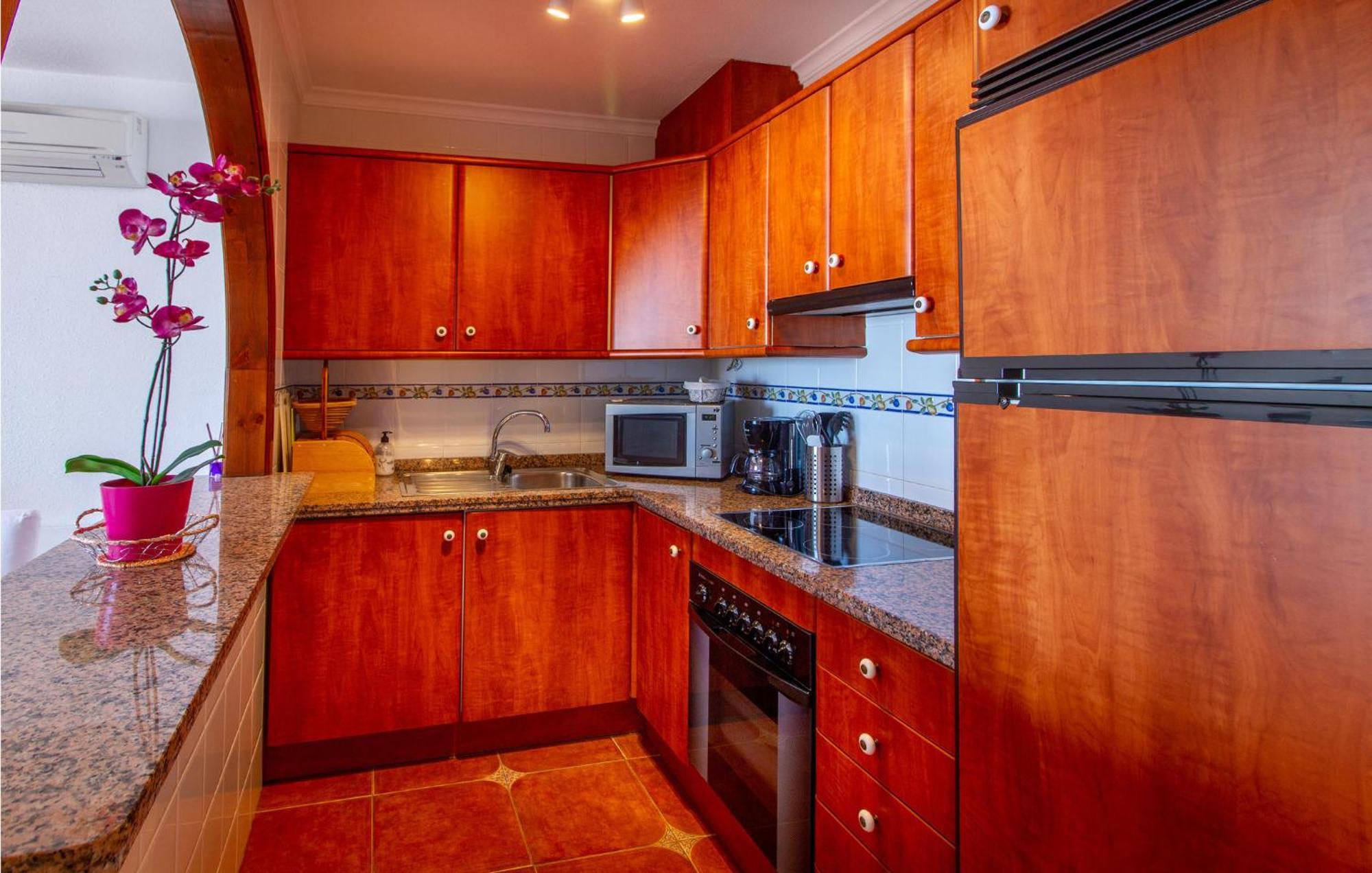 Nice Apartment In Cumbre Del Sol With Wifi Eksteriør bilde